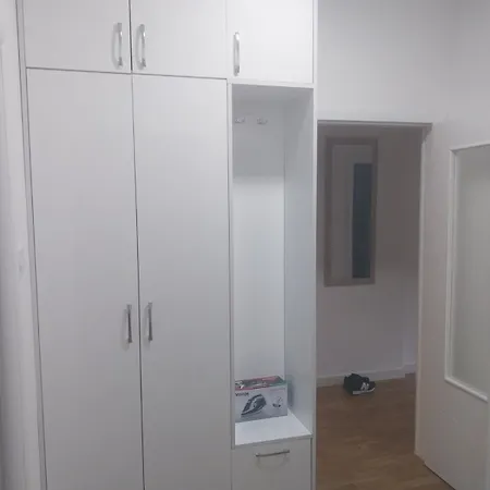 Milica Apartment *